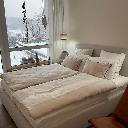 אוסטראון Hearth Hill View Apartment מראה חיצוני תמונה