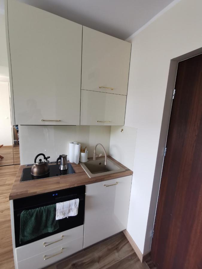 אוסטראון Hearth Hill View Apartment מראה חיצוני תמונה